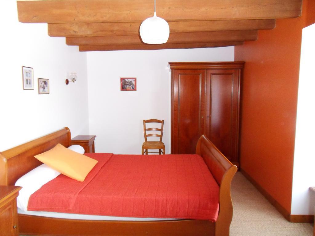 Maison De La Croix Galliot Bed & Breakfast Cherrueix Room photo